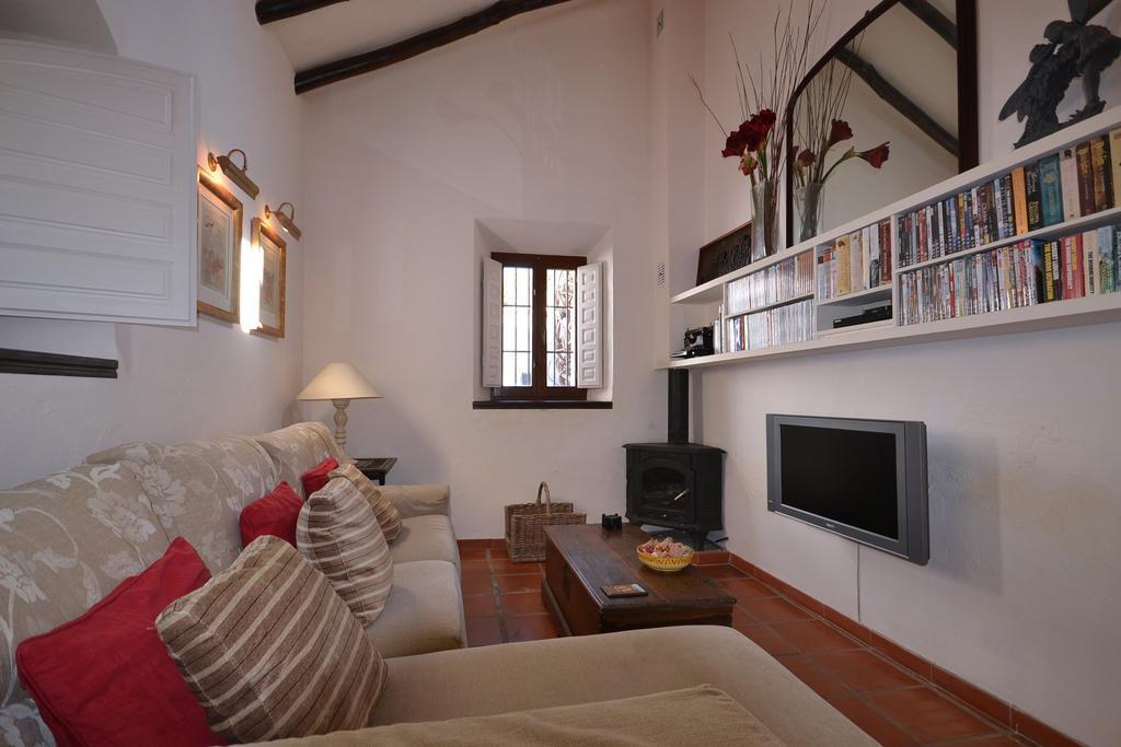 Villa El Molino Menyber Nerja Exterior photo